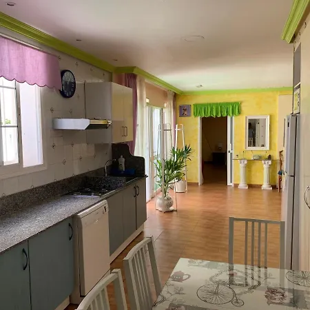 Delfines * אל מדאנו