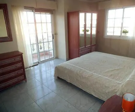 Delfines * אל מדאנו